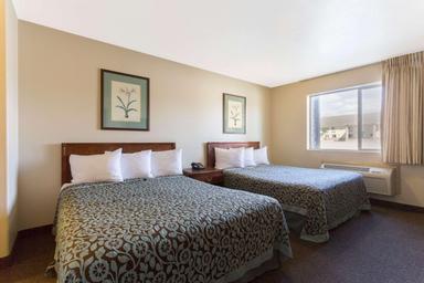 2 Queen Beds Non-Smoking