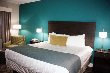1 King Bed, Mobility Accessible, Communication Assistance, Bathtub, Non-Smoking, Full Breakfast