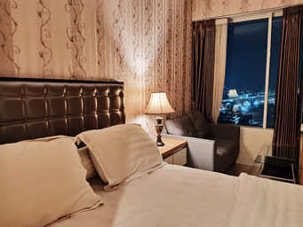 Bedroom 12
