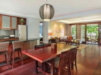 Dining Room 6
