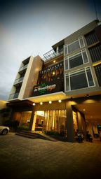Exterior & Views 1, De Boutique Style Hotel Malang, Malang