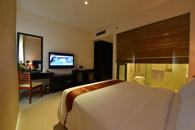 Bedroom 4, Emilia Hotel By Amazing - Palembang, Palembang