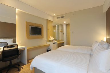 Twin Deluxe Room - City View