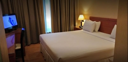 Double Deluxe Room