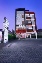 Exterior & Views 1, Hotel Neo Gubeng - Surabaya by ASTON, Surabaya