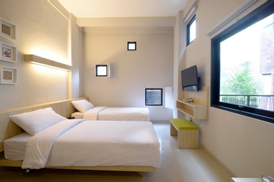 Bedroom 3, Arjuna Hotel Kota Batu, Malang