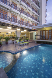 Exterior & Views 2, Prima In Hotel Malioboro, Yogyakarta