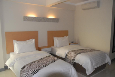 Bedroom 4, Orinko City Hotel, Medan