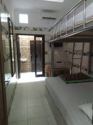 Kamar Standard Tempat tidur Susun