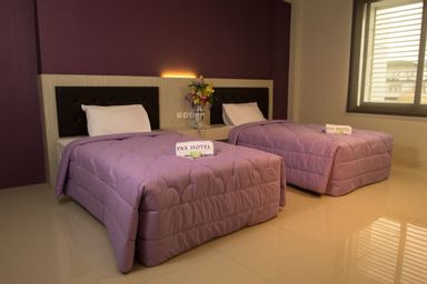 Twin Deluxe Room