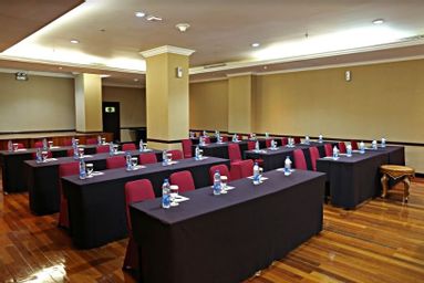 Exterior & Views 4, Golden Boutique Hotel Melawai Blok M, South Jakarta