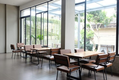 Others 3, Aristo Residence, Bandung