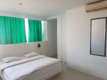 Kamar Superior Double atau Ranjang Lain