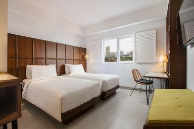Kamar dengan Ranjang Twin