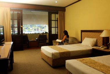 Bedroom 2, Siantar Hotel Parapat, Simalungun