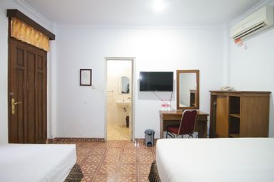 Kamar Deluks Double atau Ranjang Lain