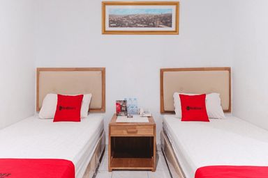 Kamar dengan Ranjang Twin