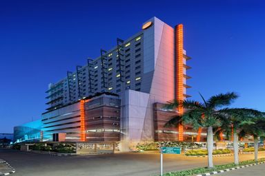 Exterior & Views 1, HARRIS Hotel & Conventions Kelapa Gading, North Jakarta