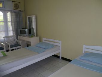 Kamar Ekonomi Twin