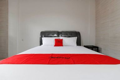 Bedroom 21