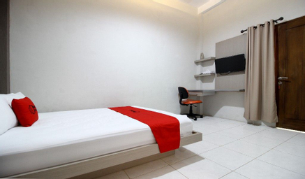 Bedroom 4, RedDoorz Plus near UPN Jogjakarta 2, Yogyakarta
