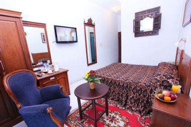 Bedroom 1, Blue Safir Hotel, Yogyakarta