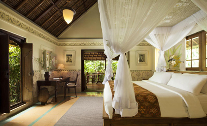 Room with King Bed - Pool View