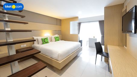 Suite Double - Pemandangan Kolam Renang