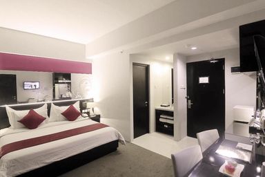 Suite Deluks Double atau Ranjang Lain - Pemandangan Kota
