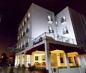 Exterior & Views 1, Kanasha Hotel Medan, Medan