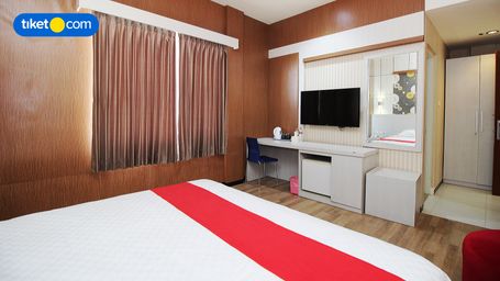 Bedroom 8