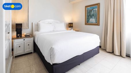 Suite Double atau Ranjang Lain - Pemandangan Kota