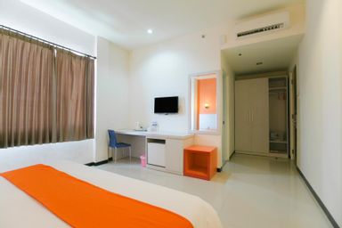 Bedroom 12