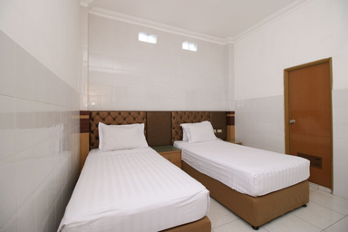 Bedroom 6