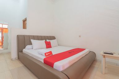 Kamar dengan Ranjang Double