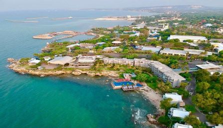 Tanjung Kodok Beach Resort Lamongan Booking Murah Di Tiket Com