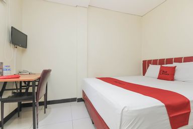 Queen Standard Room
