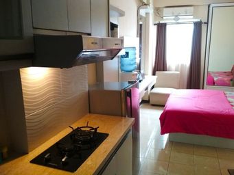 Studio Double - Pemandangan Kota