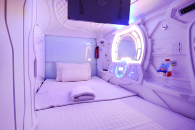 Kamar dengan Ranjang Single