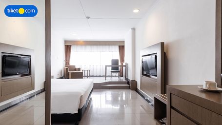 Bed 8