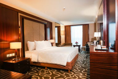 Double Deluxe Suite