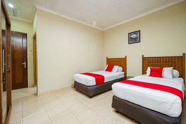 Bedroom 3, RedDoorz @ Jalan lintas Sumatera Lahat, Lahat