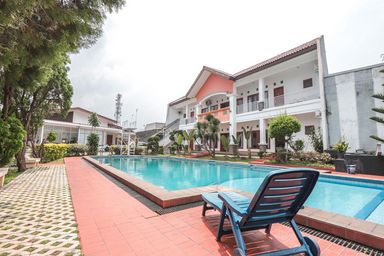 Sport & Beauty 1, Hotel Lurus Cisarua Bogor, Bogor
