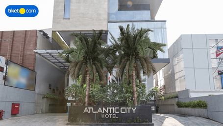 Exterior & Views 1, Atlantic City Hotel, Bandung