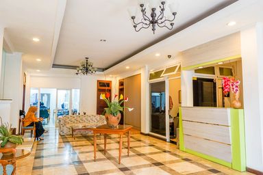 Public Area 3, Super OYO Collection O 1452 Hotel Utari, Bandung