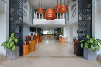 Public Area, The Bali Bay View Suites, Badung