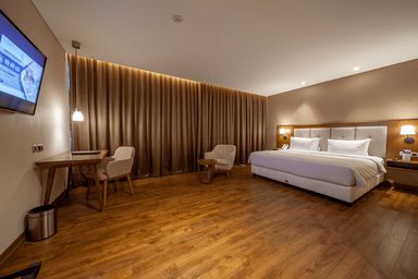 Bedroom 4, Avenzel Hotel And Convention Cibubur, Bekasi