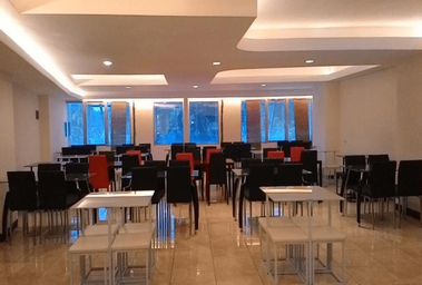 Others 3, Hotel S3 Setrasari, Bandung