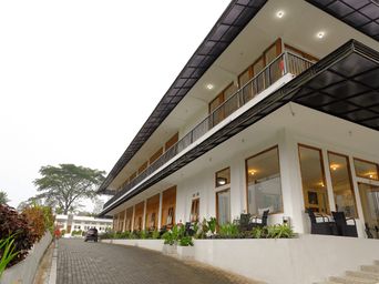 Kawi Surapatha Hotel, malang