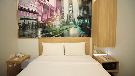 Bedroom 2, Cleo Hotel Jemursari, Surabaya